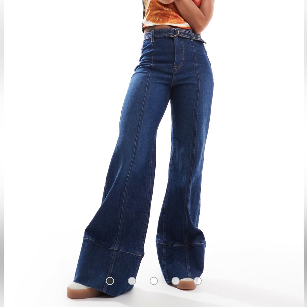 We The Free Belted Flare Wide Leg Dark Wash Jeans size 26